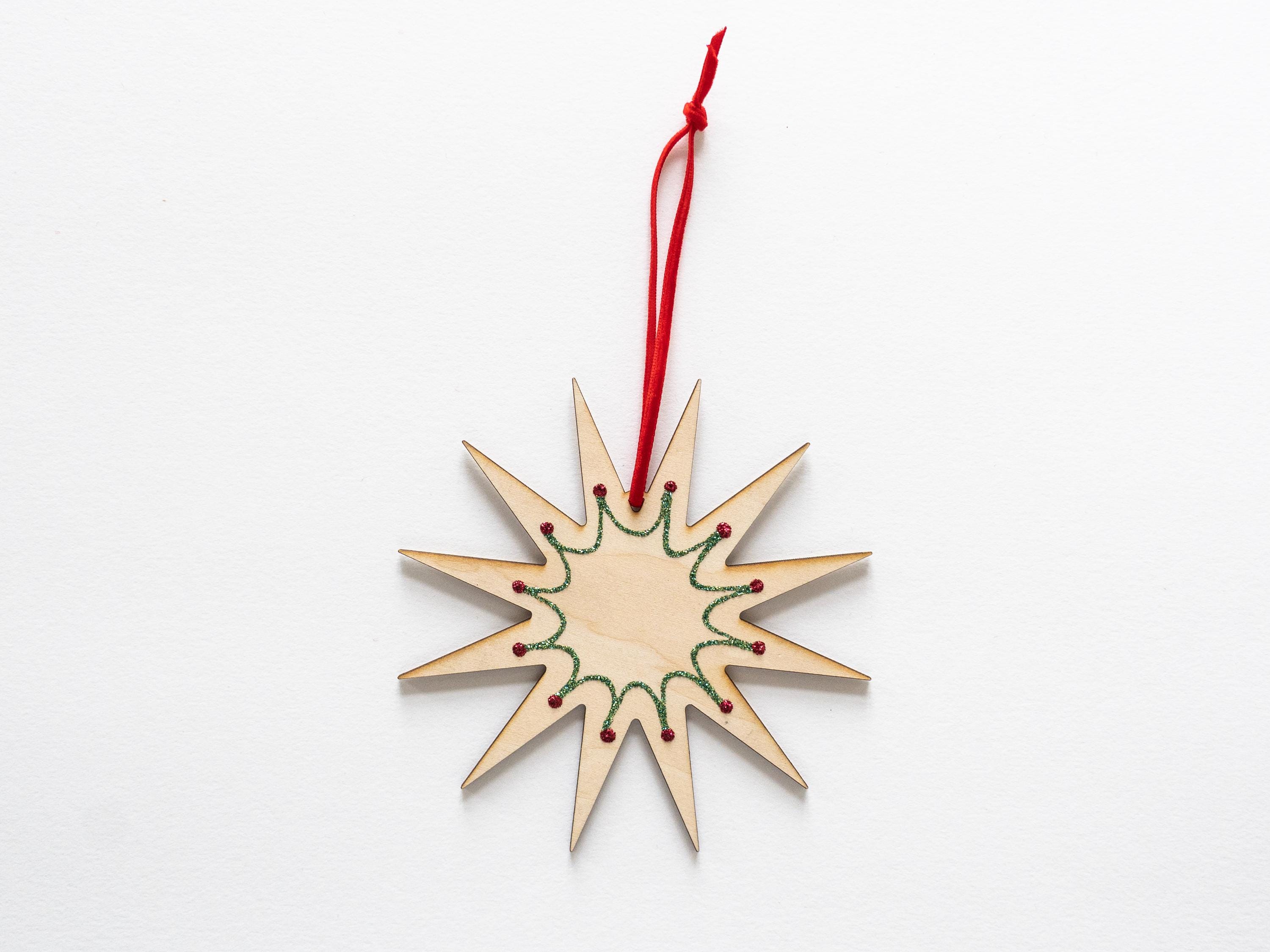 Minimal Star Ornament, Hand decorated, Nordic Christmas Decor, 5in