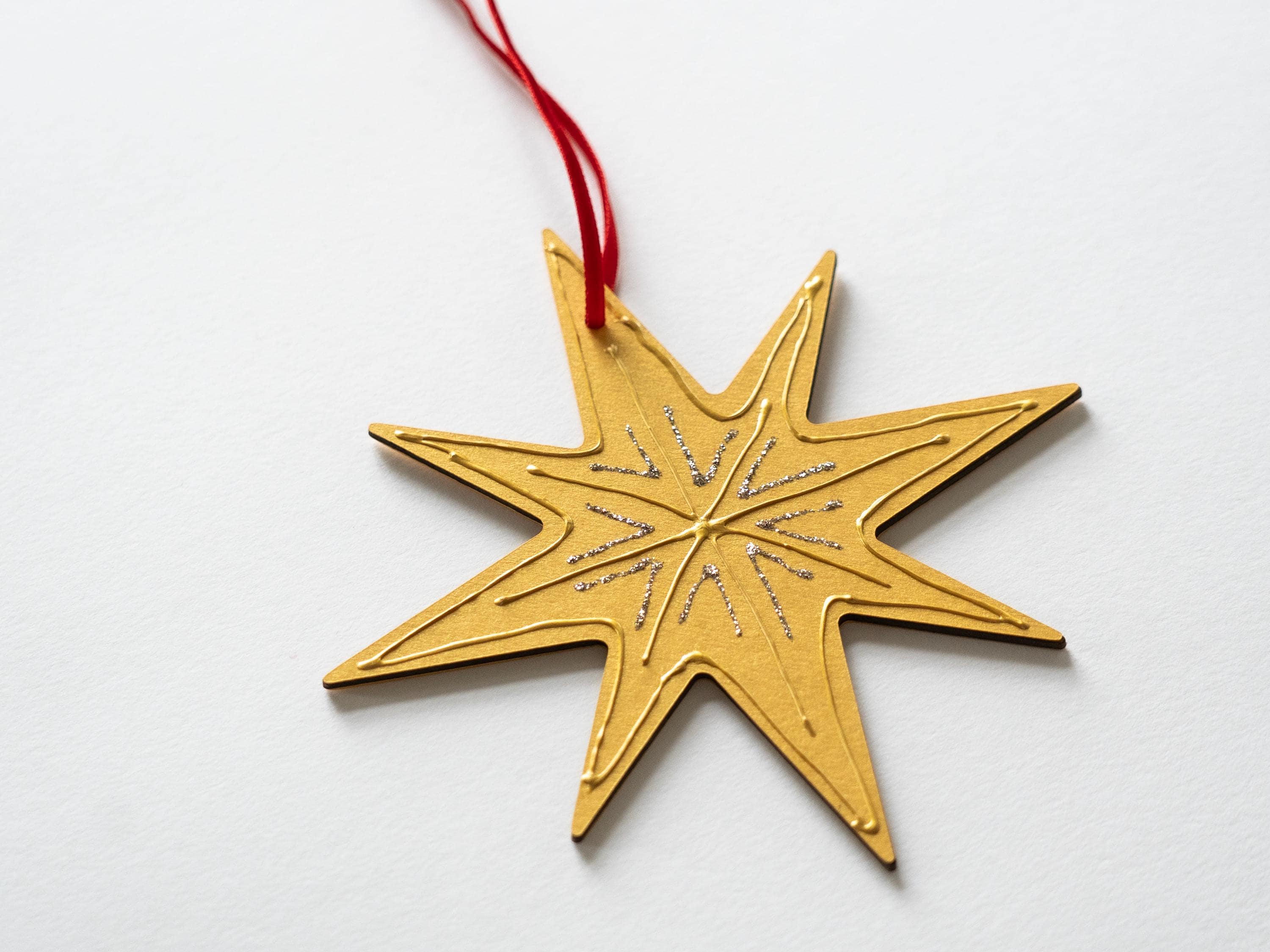 Large Nordic Star Ornament, Hand decorated, Minimal Christmas Decor, 5.5in