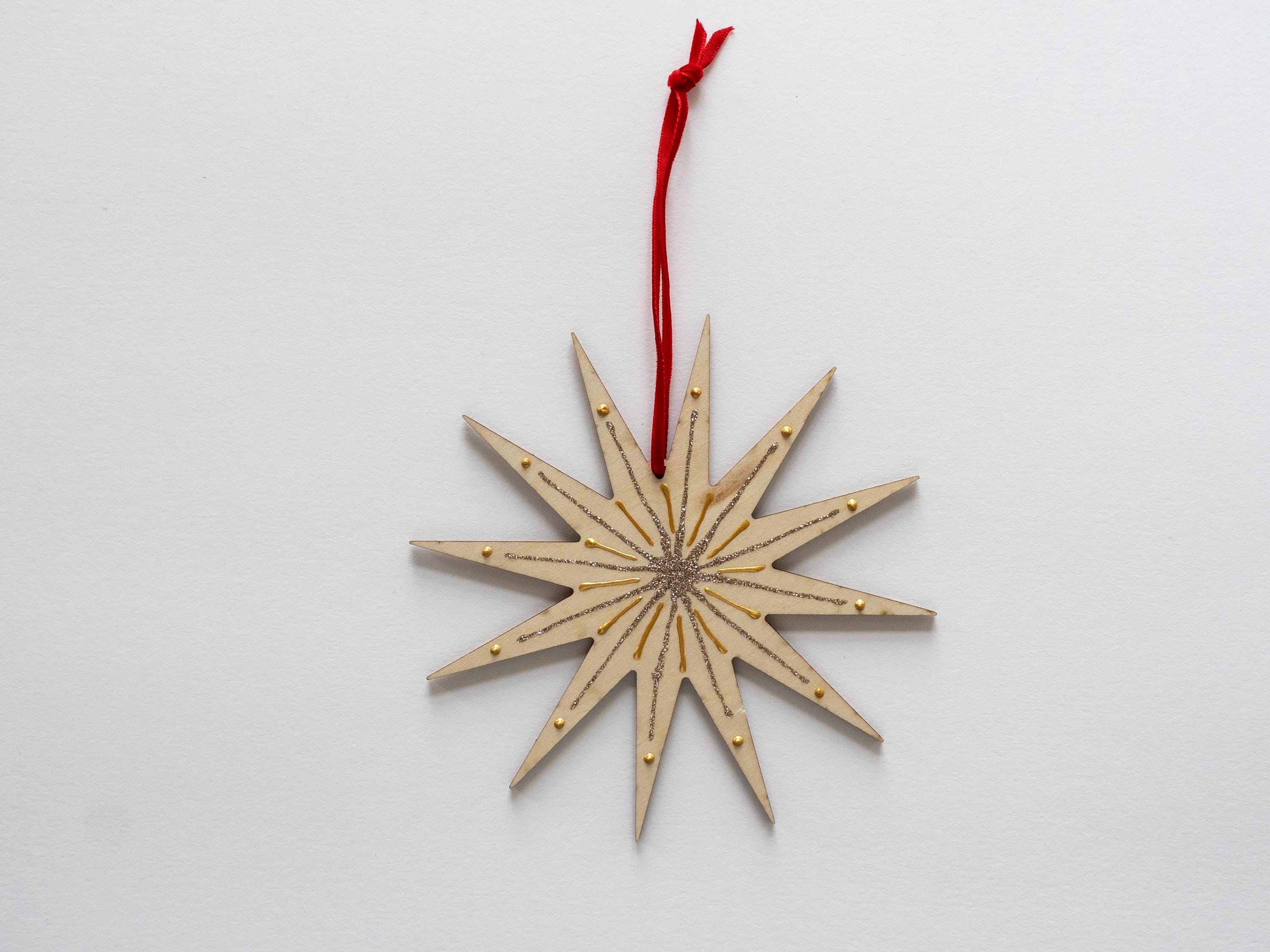 Large Star Ornament, Hand decorated, Minimal Christmas Decor, 5.5in