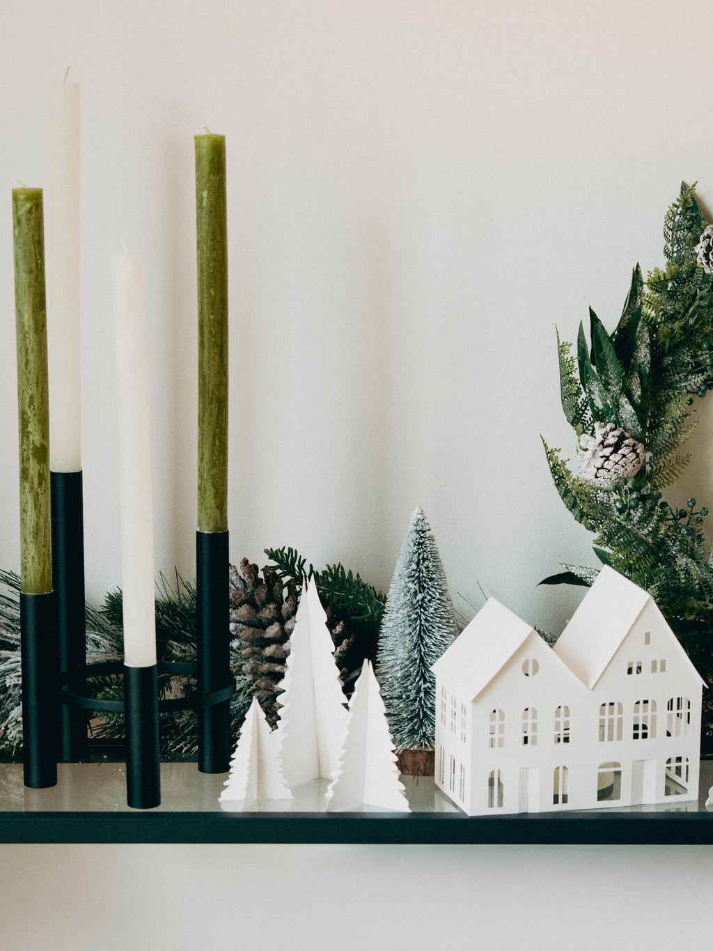 4 arm Candle Holder, Black