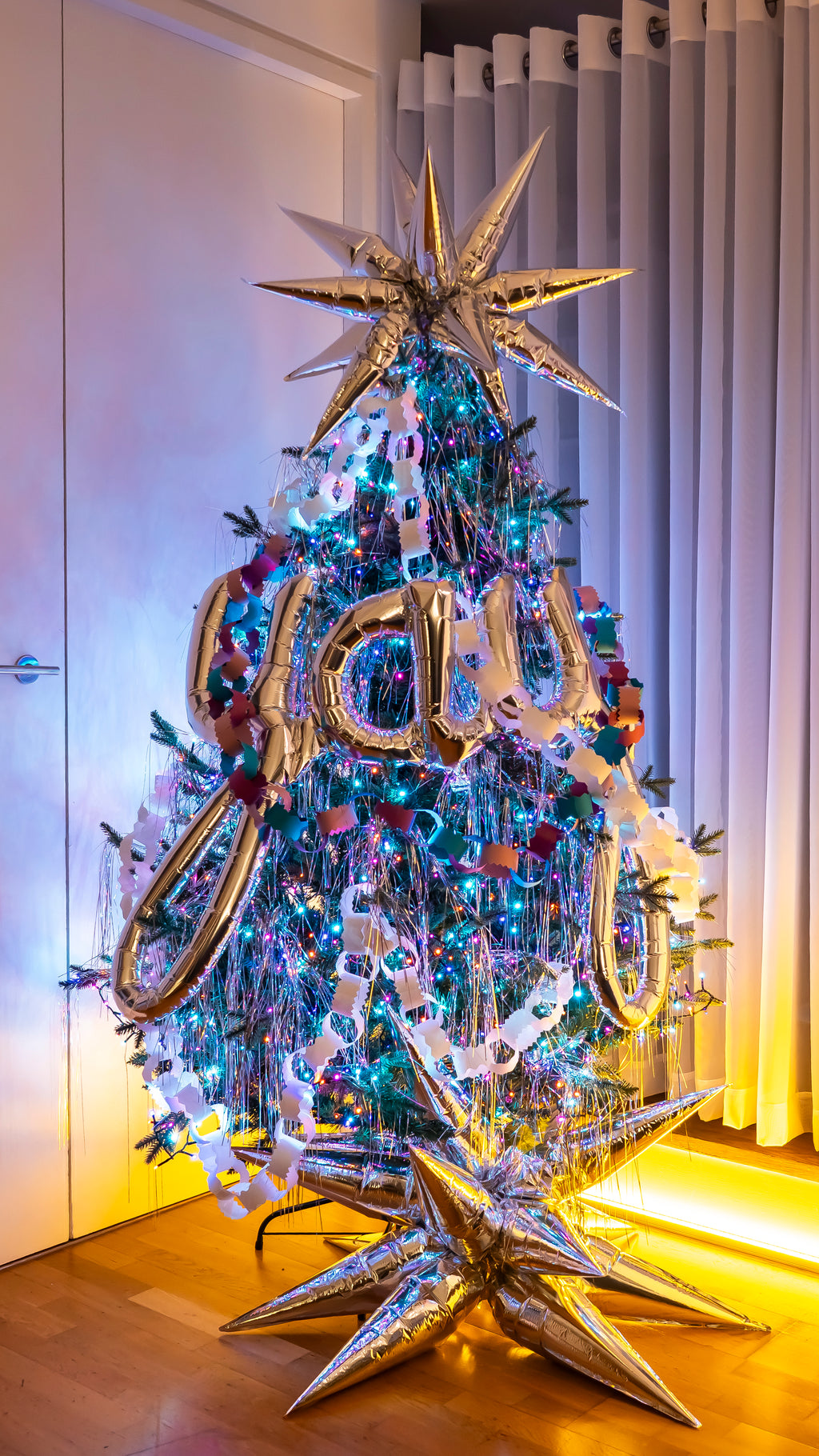 Pink and Blue Paper Chain, 10 ft long, 3 meters