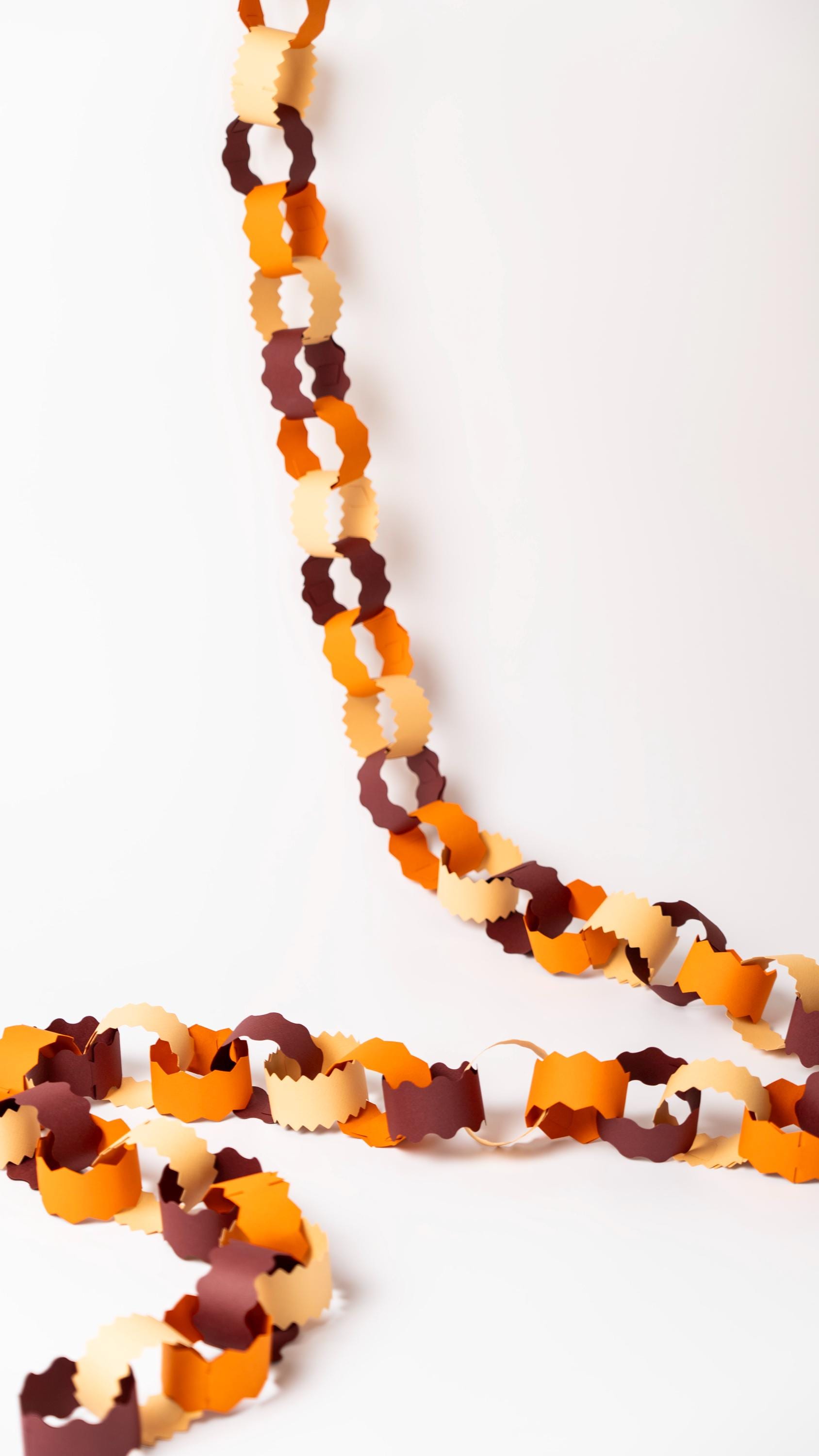 Earthy Tones Paper Chain Garland, Autumn Home Decor, 3m long, 118inch