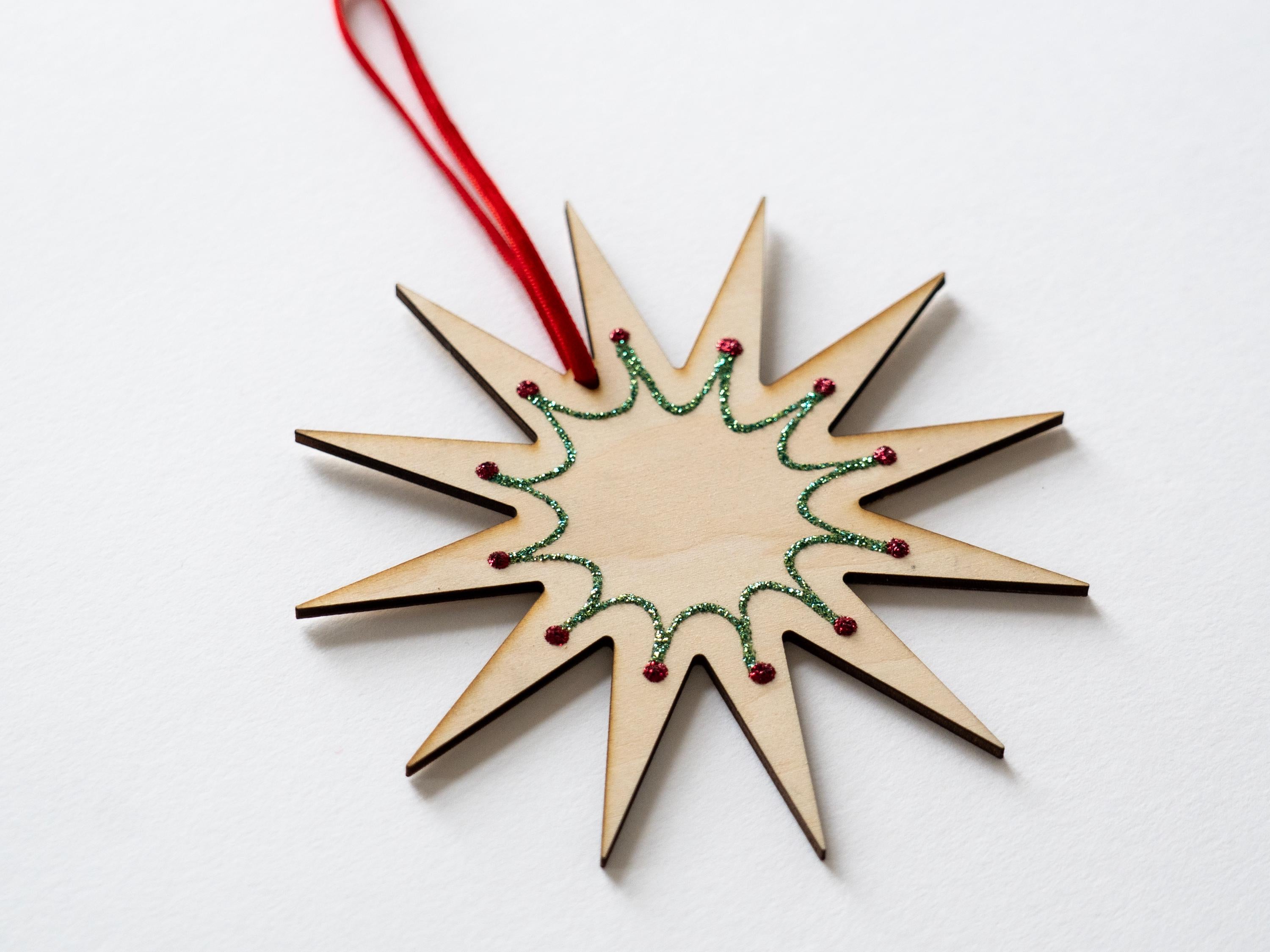 Minimal Star Ornament, Hand decorated, Nordic Christmas Decor, 5in