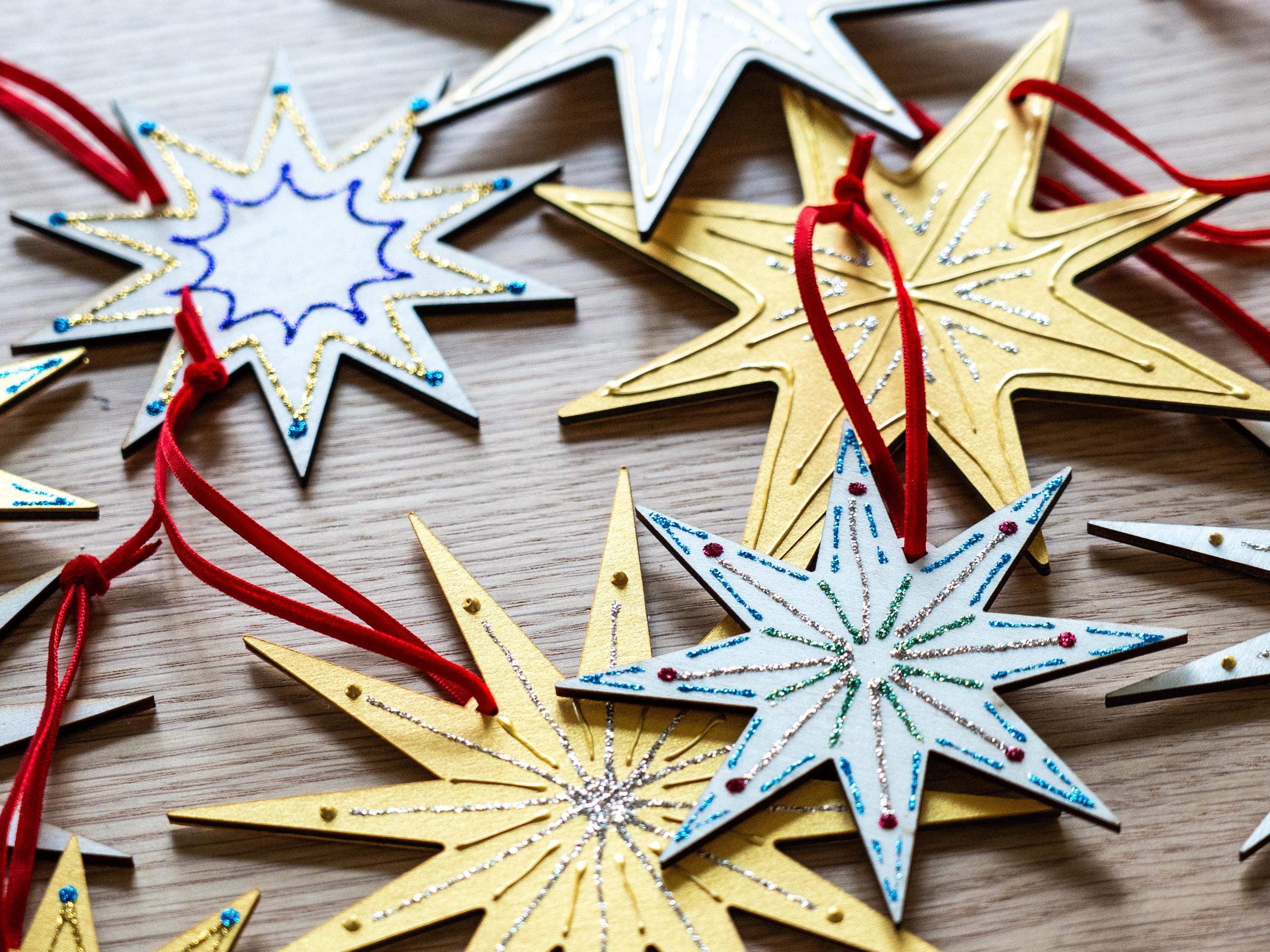 Minimal Star Ornament, Hand decorated, Nordic Christmas Decor, 5in