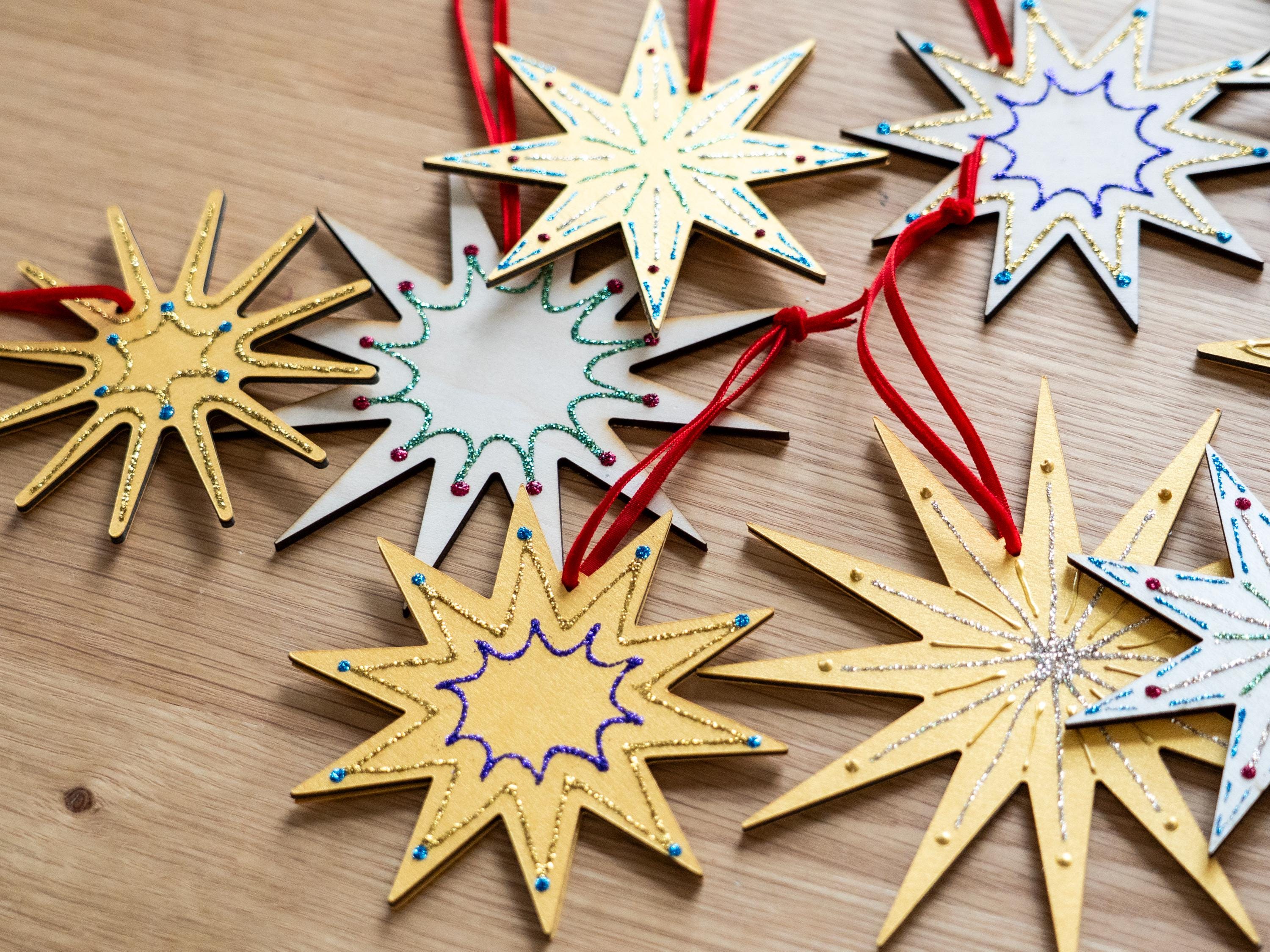 Minimal Star Ornament, Hand decorated, Nordic Christmas Decor, 5in