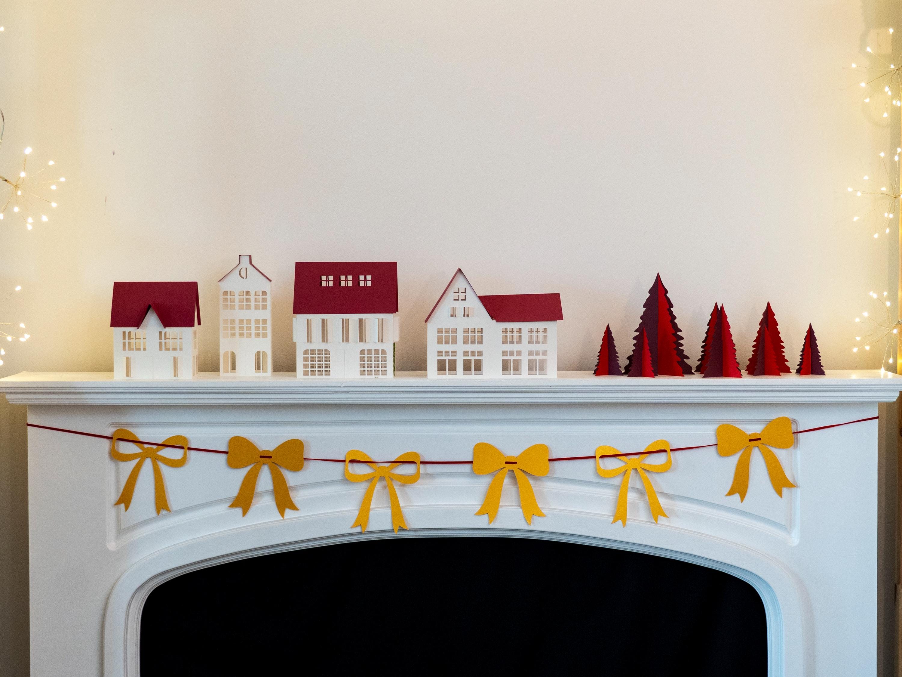 Gold Large Paper Bows Garland