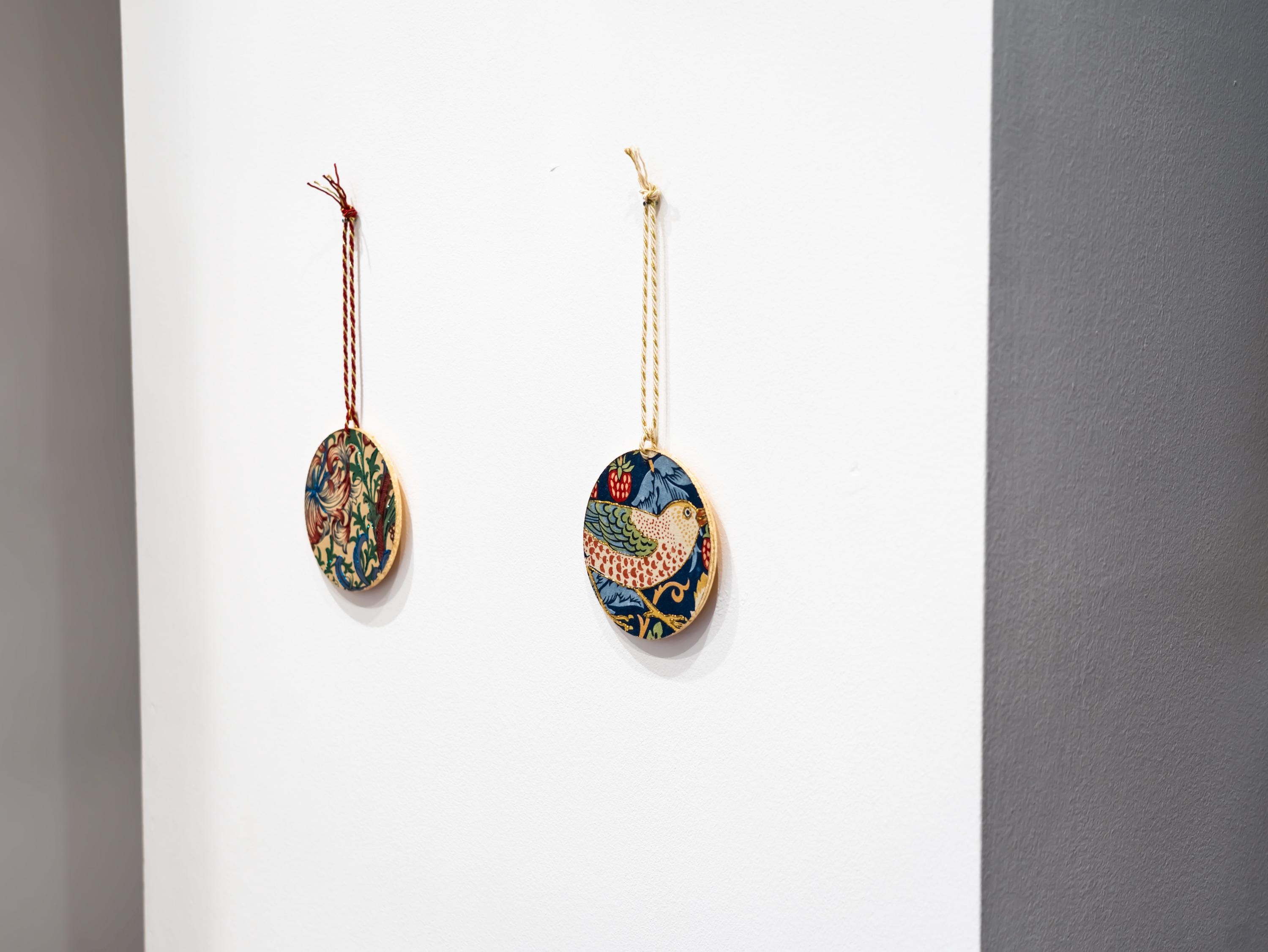 Golden Lily Handcrafted Hanging Wall Decor