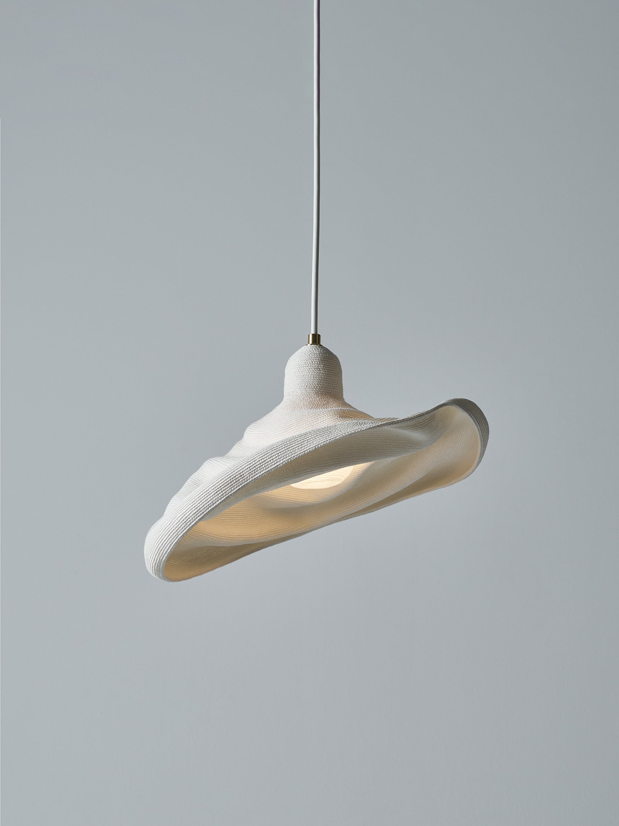 Posing Light Sculptural Changing Shape Lamp / L
