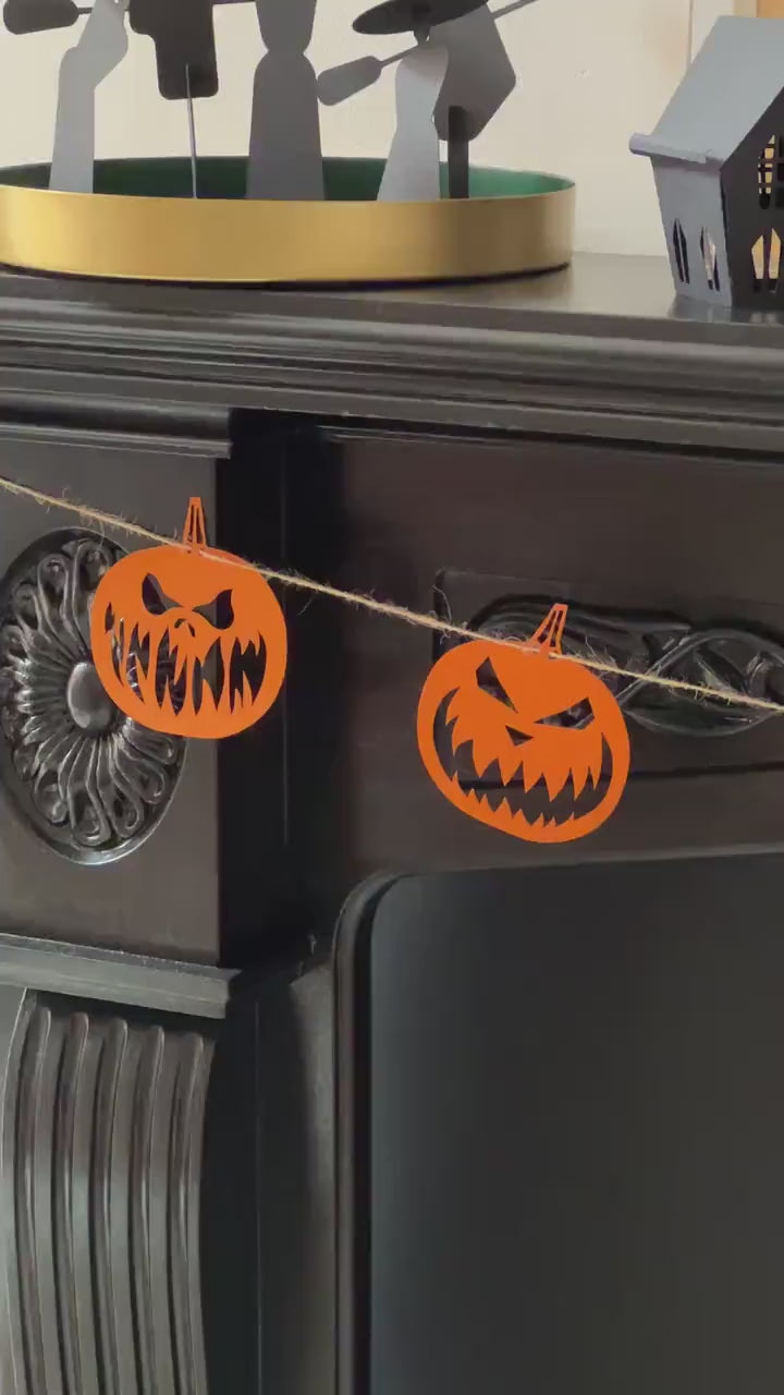 Pumpkin Halloween Garland, Orange Scary Pumpkins